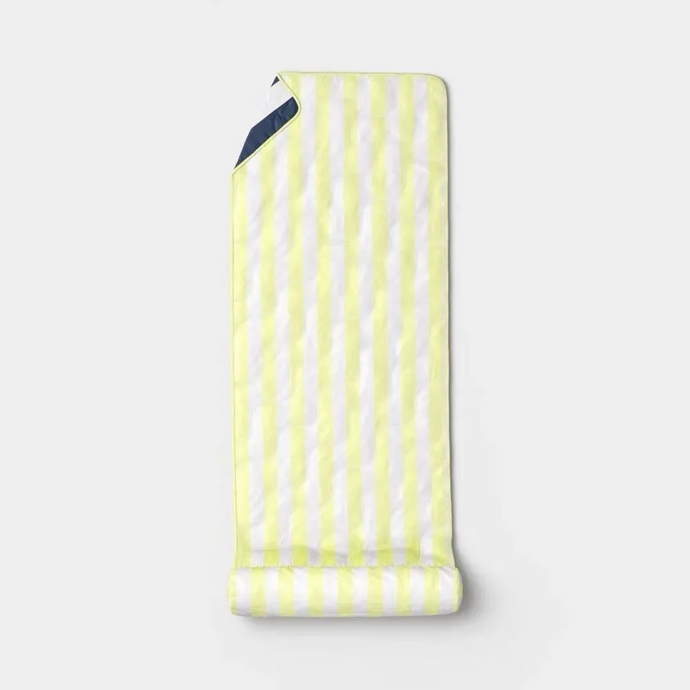 Room Essentials Outdoor Striped Beach Mat Navy 2'6